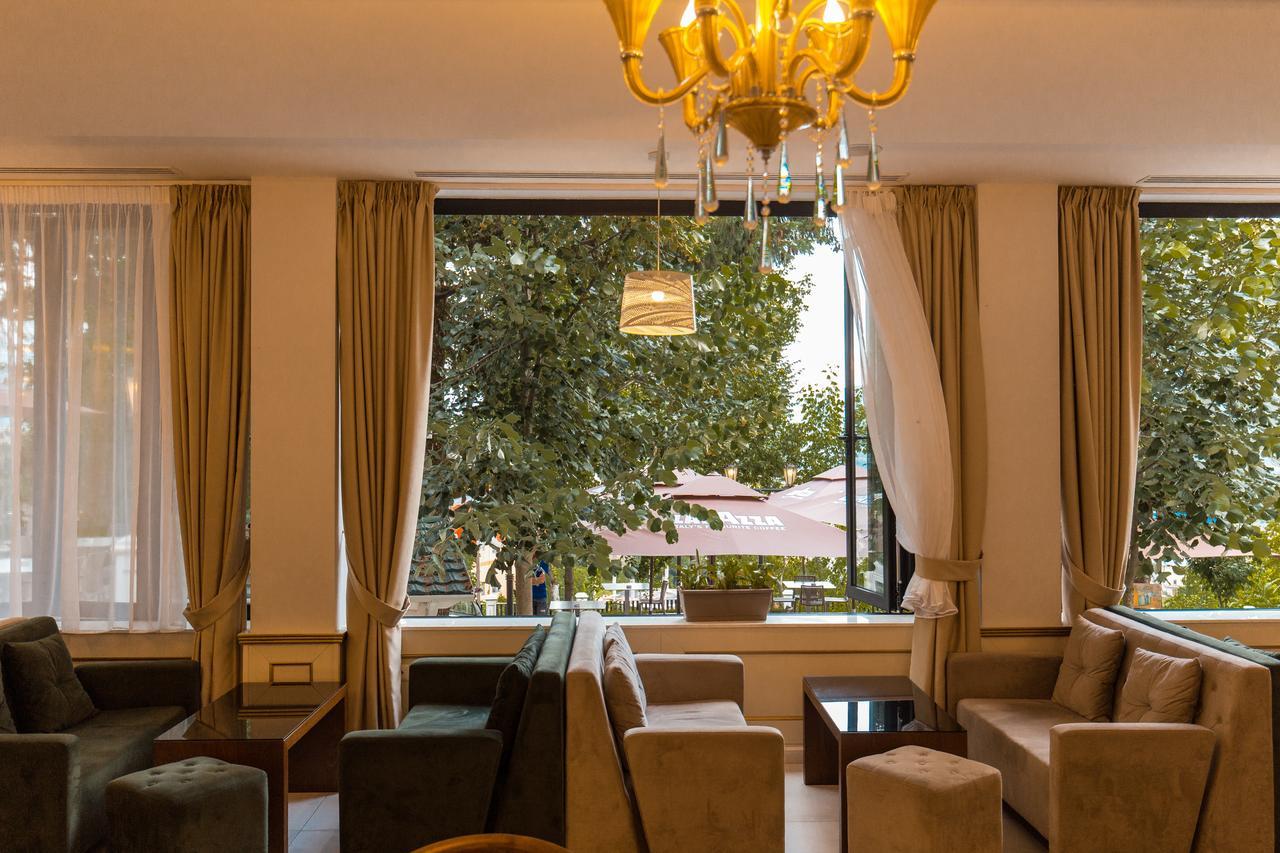 Hotel Turizem Shkelzeni Bajram Curri Εξωτερικό φωτογραφία