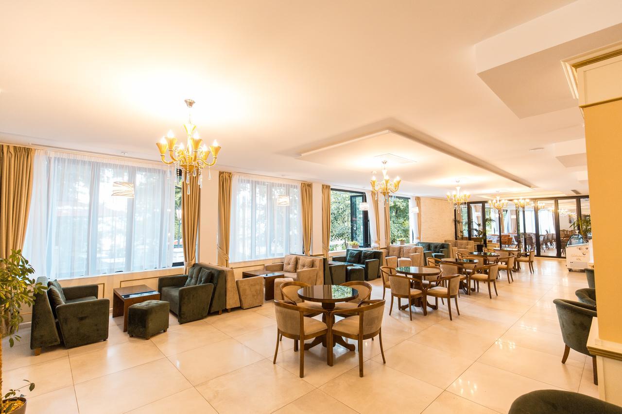 Hotel Turizem Shkelzeni Bajram Curri Εξωτερικό φωτογραφία