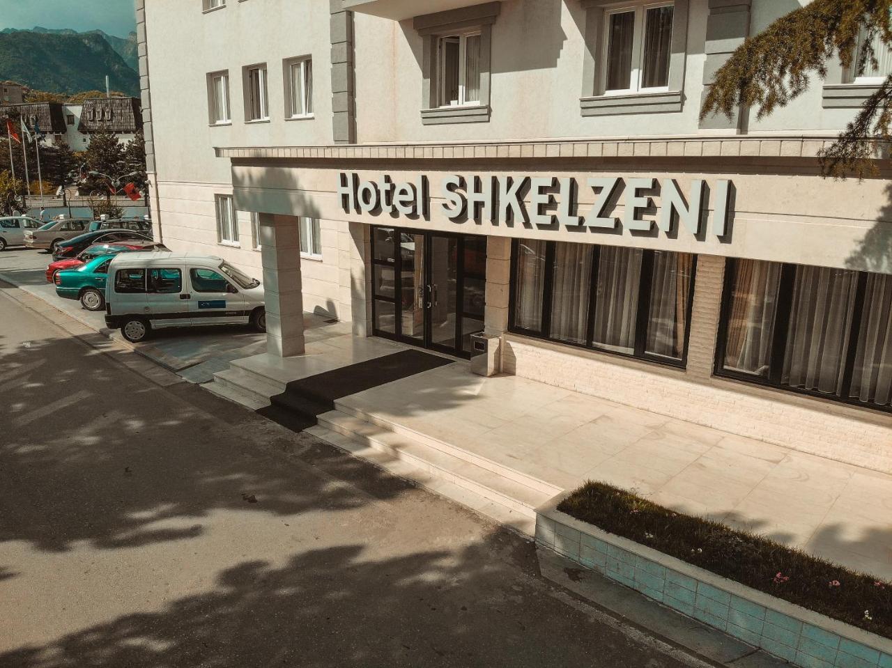 Hotel Turizem Shkelzeni Bajram Curri Εξωτερικό φωτογραφία